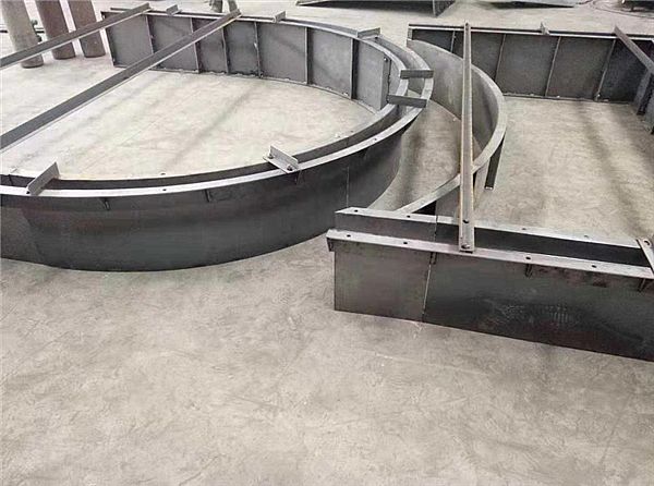 邊坡拱形護坡模具資料與說明
